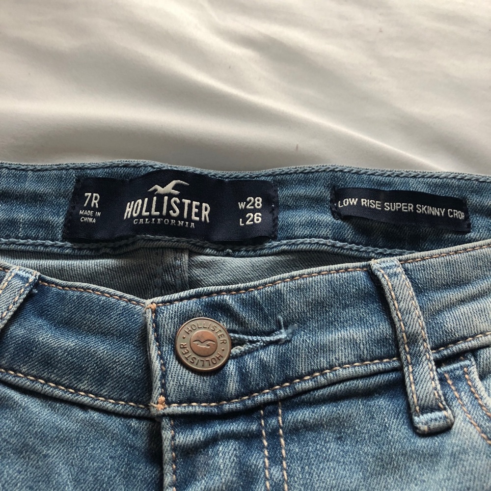 Hollister jeans